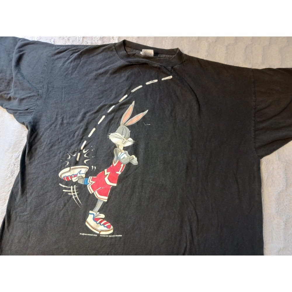 Vintage Americas Favorites Bugs Bunny 1993 SS T Shirt XL Basketball Swoosh Black